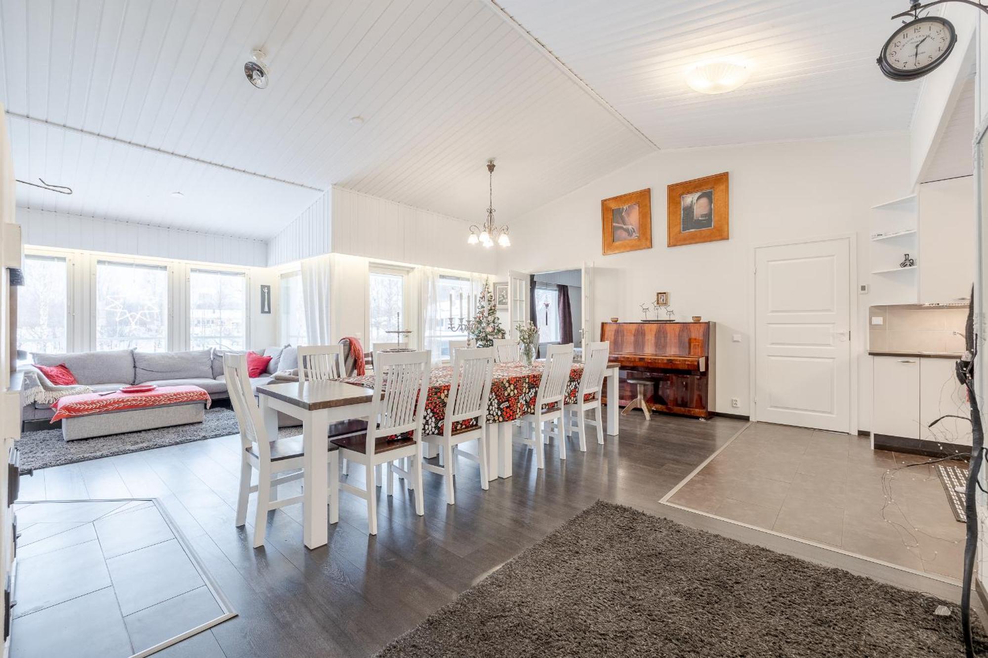 Riverside Home Rovaniemi Eksteriør billede